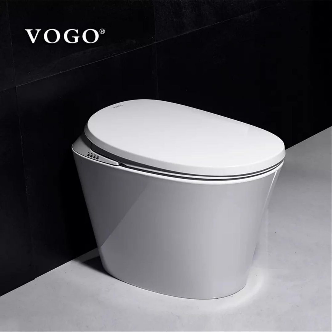 WC digitale con serbatoio a incasso e scarico automatico, intelligente per la casa