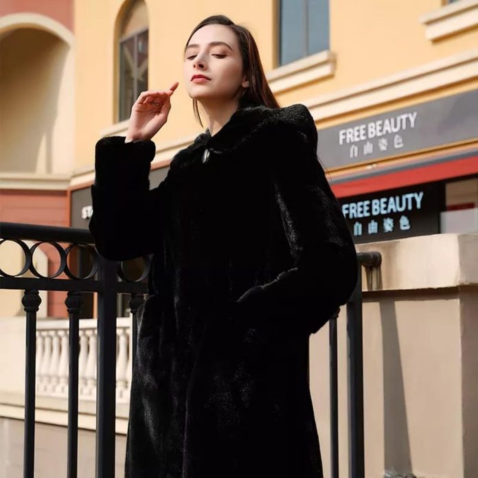 Cappotti da donna in vera pelliccia di visone, comodi, larghi e caldi, a maniche lunghe, stile casual, all'ingrosso.
